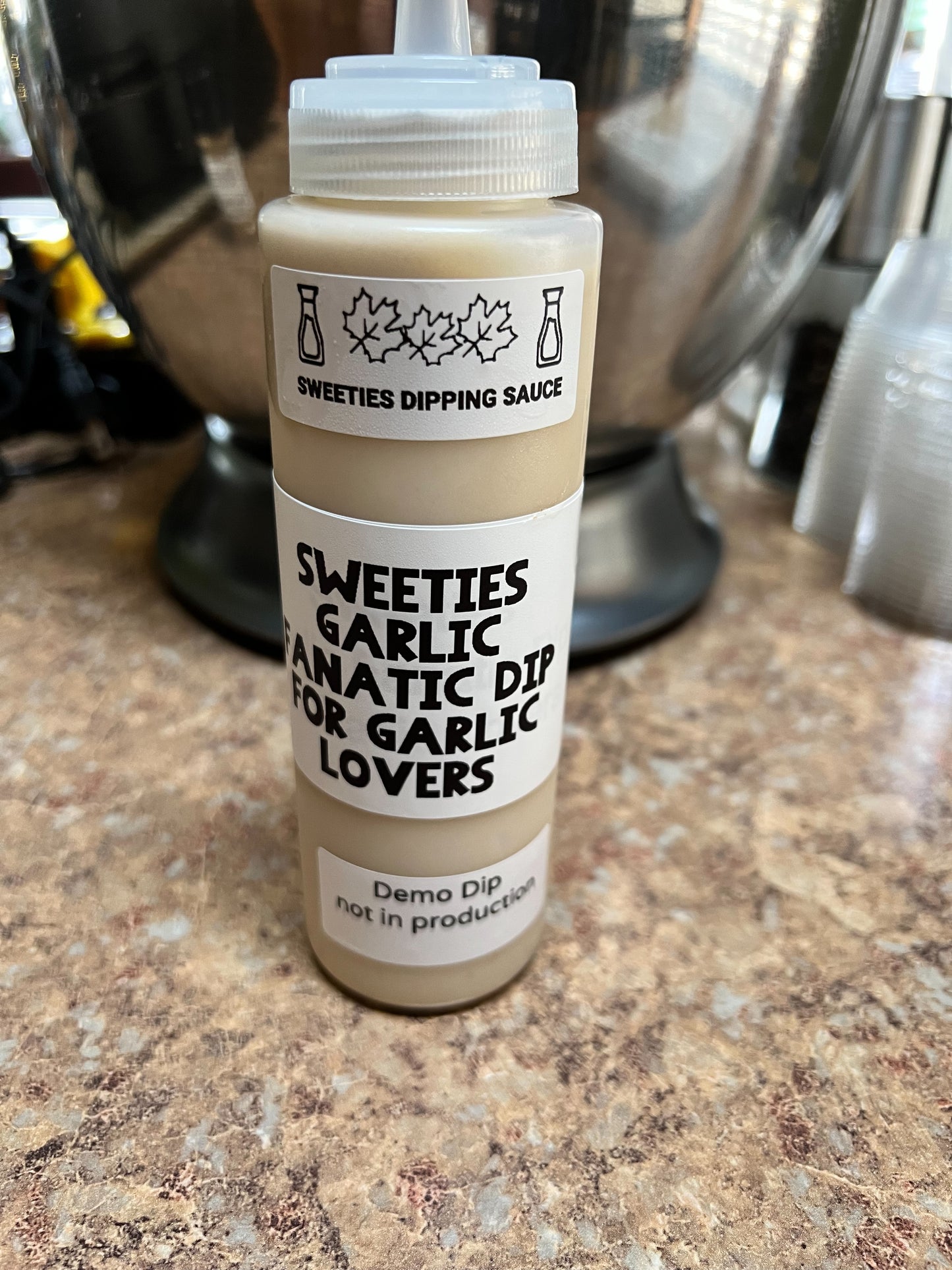 SWEETIES GARLIC FANATIC WHITE DIP 8 OZ (COMING 2023)
